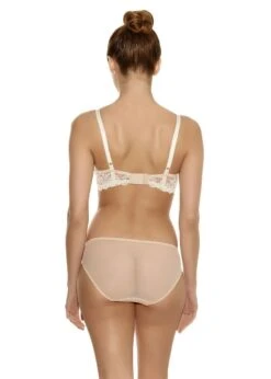 Wacoal - Embrace Lace Slip Nude Ivory -Sous-Vêtements Féminins WA064391 271 back Wacoal Lingerie Embrace Lace Naturally Nude Ivory Bikini Brief.jpg 768x1075 pdp tablet