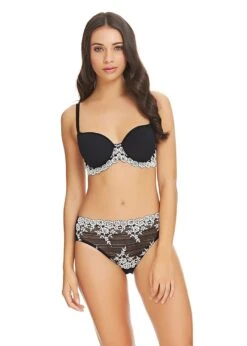 Wacoal - Embrace Lace Soutien Gorge Contour Armatures Noir 6 Wacoal - Embrace Lace Soutien Gorge Contour Armatures Noir -Sous-Vêtements Féminins WA853191 BLK alt1 Wacoal Lingerie Embrace Lace Black Contour Bra.jpg 768x1075 pdp tablet