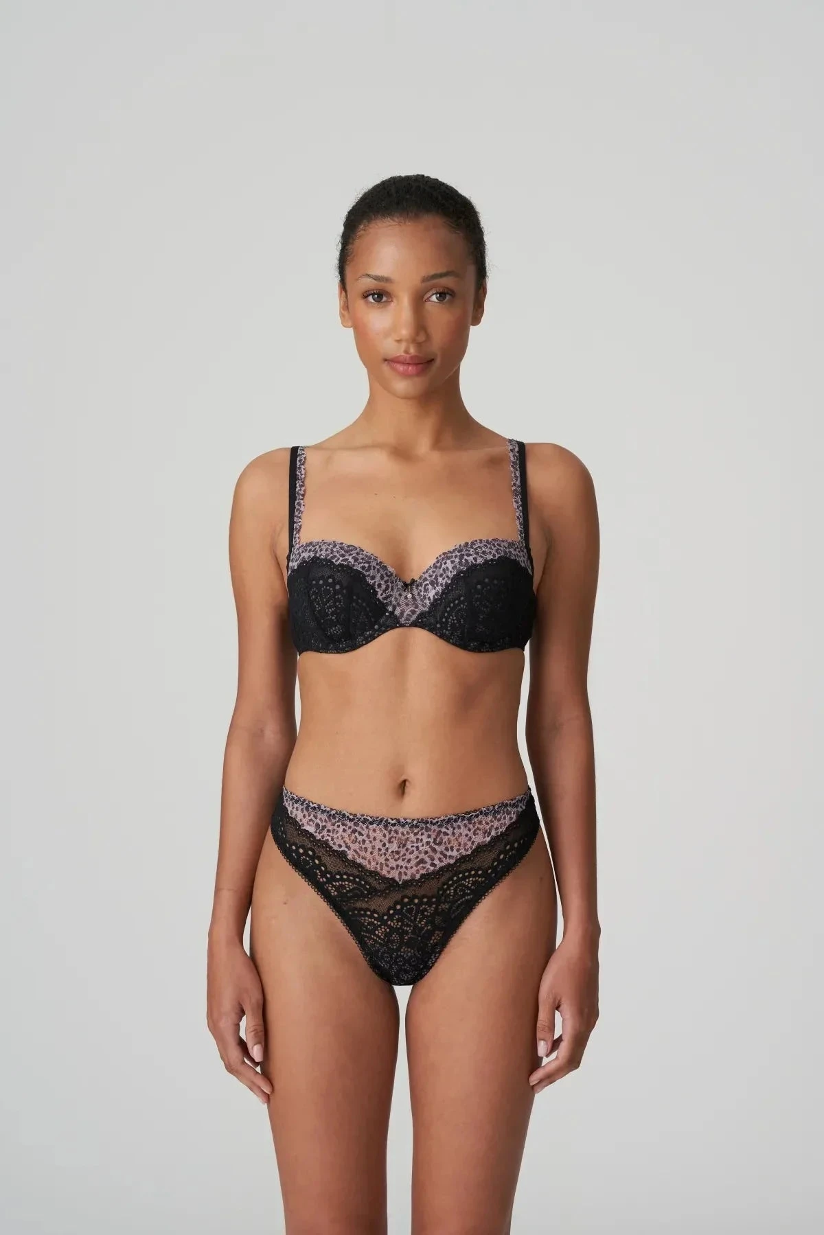 Marie Jo - Coely Soutien-Gorge Balconnet Rembourré Fumé 5 Marie Jo - Coely Soutien-Gorge Balconnet Rembourré Fumé – Image 3