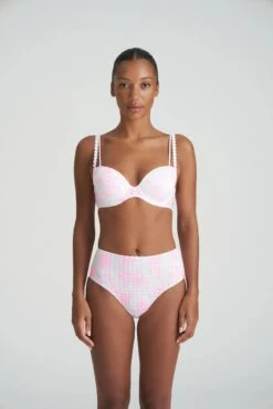 Marie Jo - Avero Petit Soutien-Gorge Plongeant Rembourré Fleur Amour 7 Marie Jo - Avero Petit Soutien-Gorge Plongeant Rembourré Fleur Amour -Sous-Vêtements Féminins eservices marie jo lingerie padded bra avero tiny 0102808 white 0 3579929 dc1e0529 5e41 464b af26 e0cf3d03b841